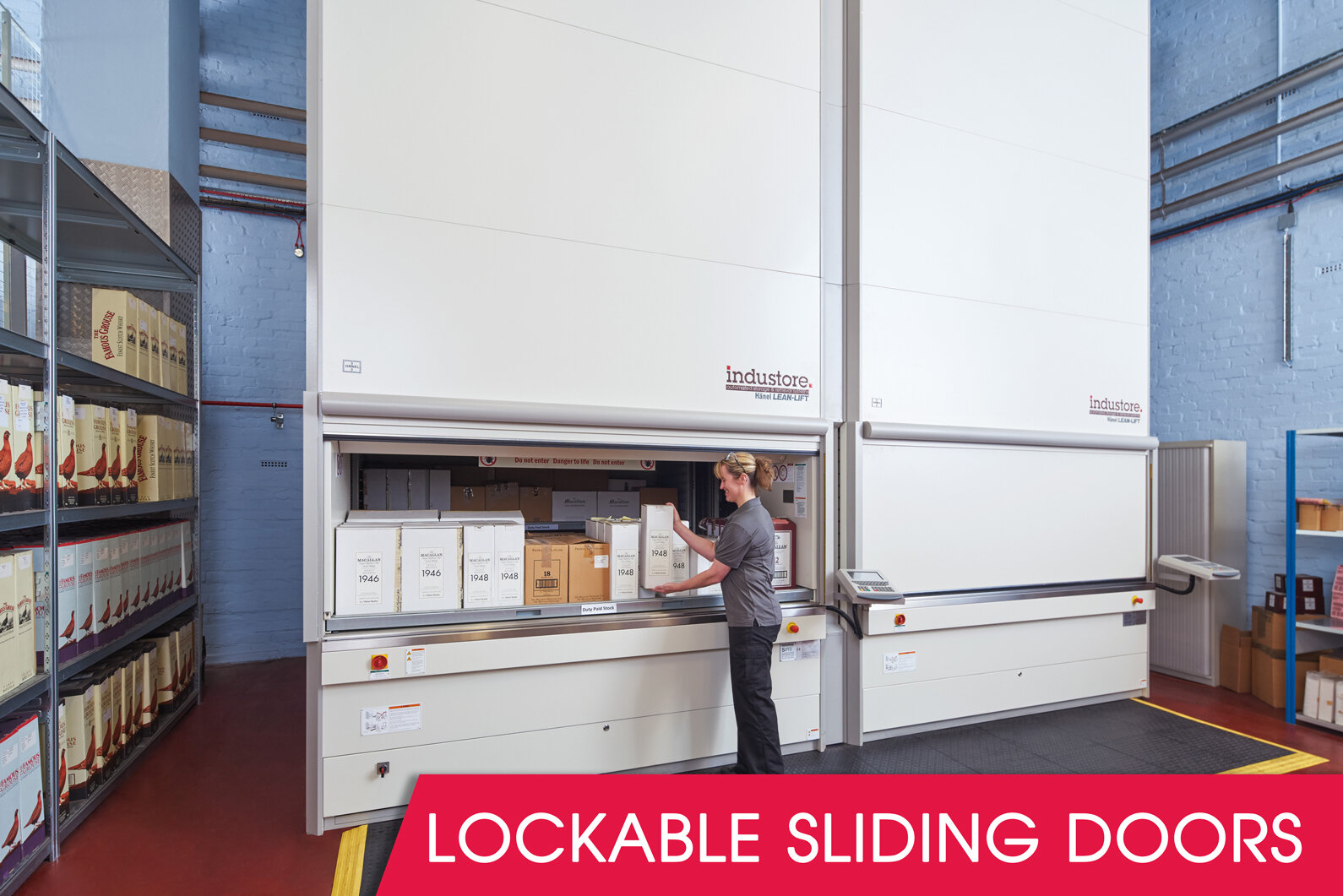 Industore: Lockable-sliding-doors