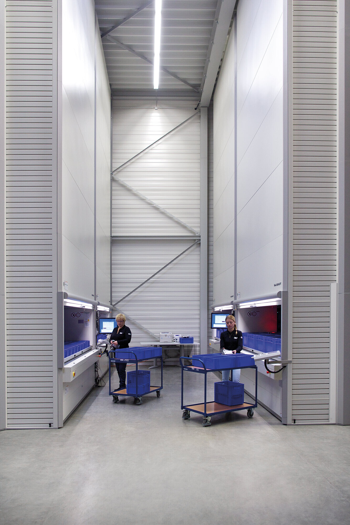 Industore- AIV Distribution centre-Logitistics